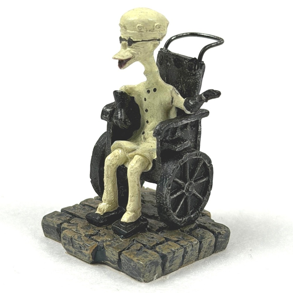 Hawthorne Village Nightmare Before Christmas Dr Finklestein Lab Accessories Set